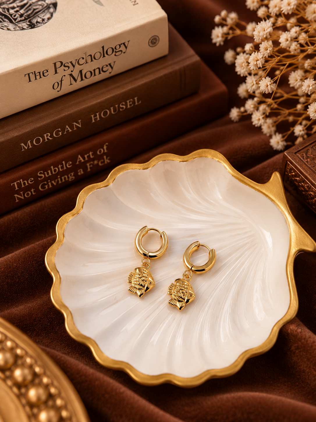 Fish Hoop Earrings – PIXEL & PORTS