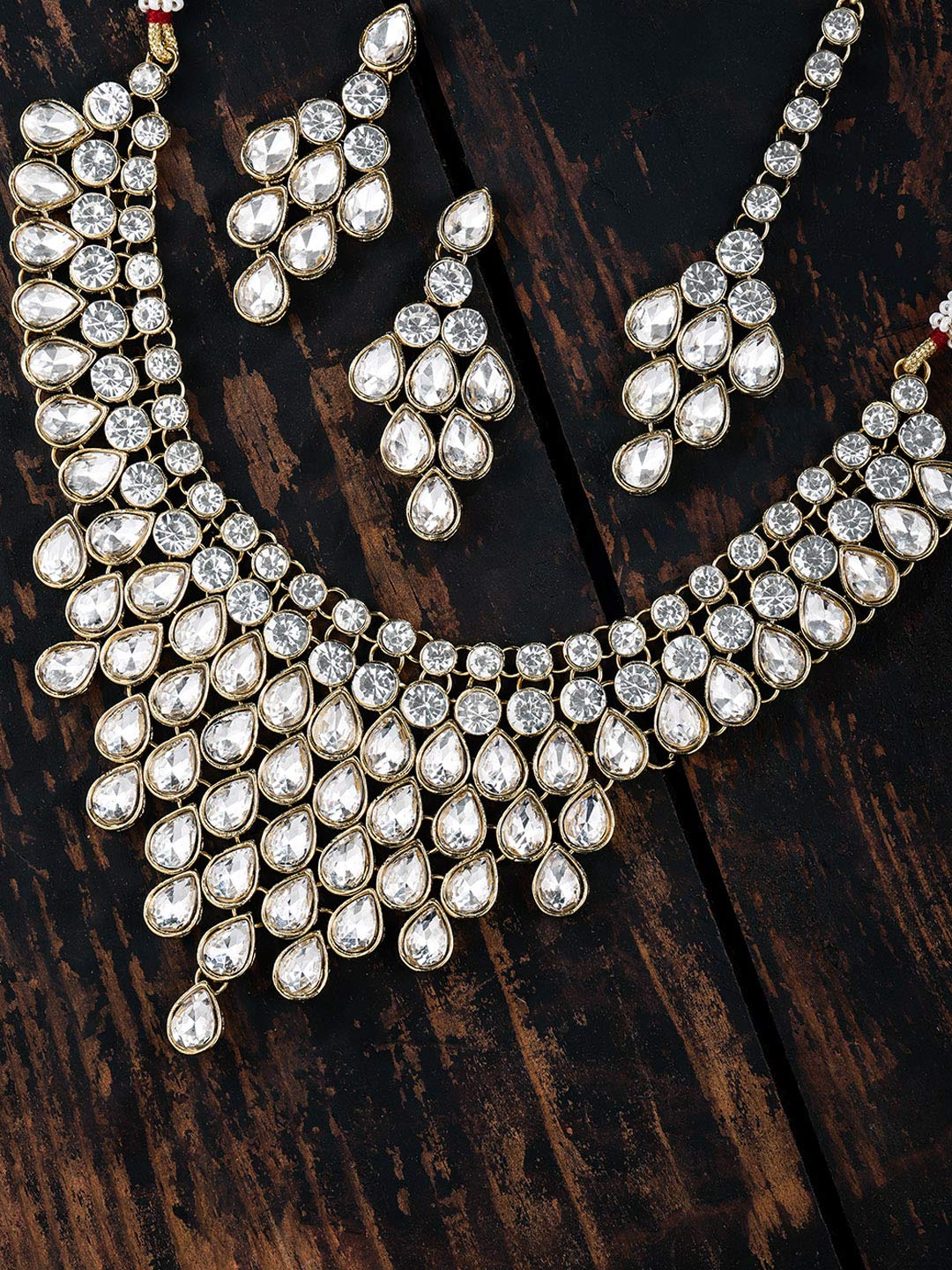 I Jewels Traditional Gold Plated Stone Studded Bridal Choker Necklace Set Earrings & Maang Tikka For Women (IJ332W)