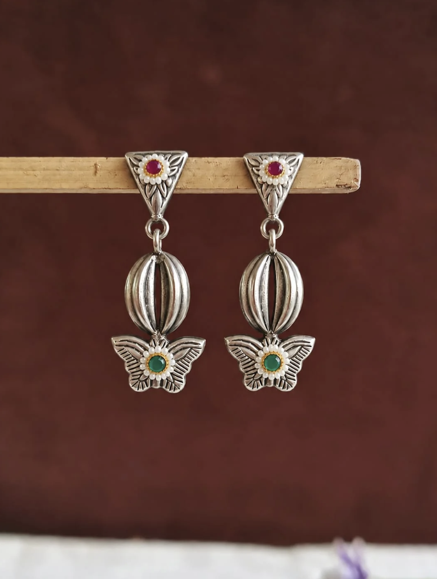 Oxd  Flutter Drop Earring