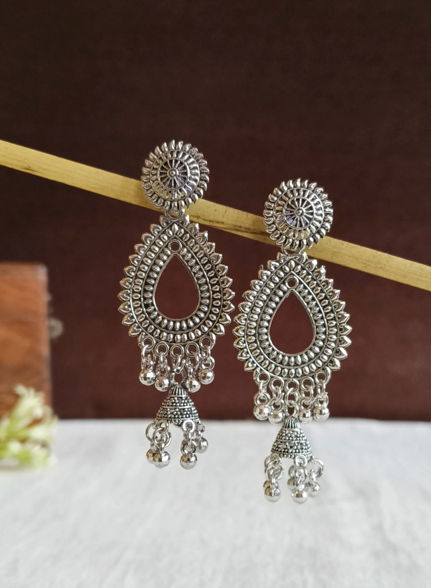 Oxd tear drop earring
