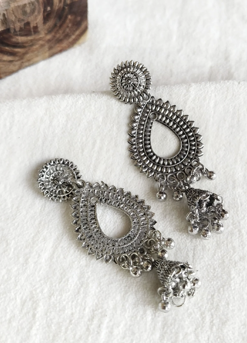 Oxd tear drop earring
