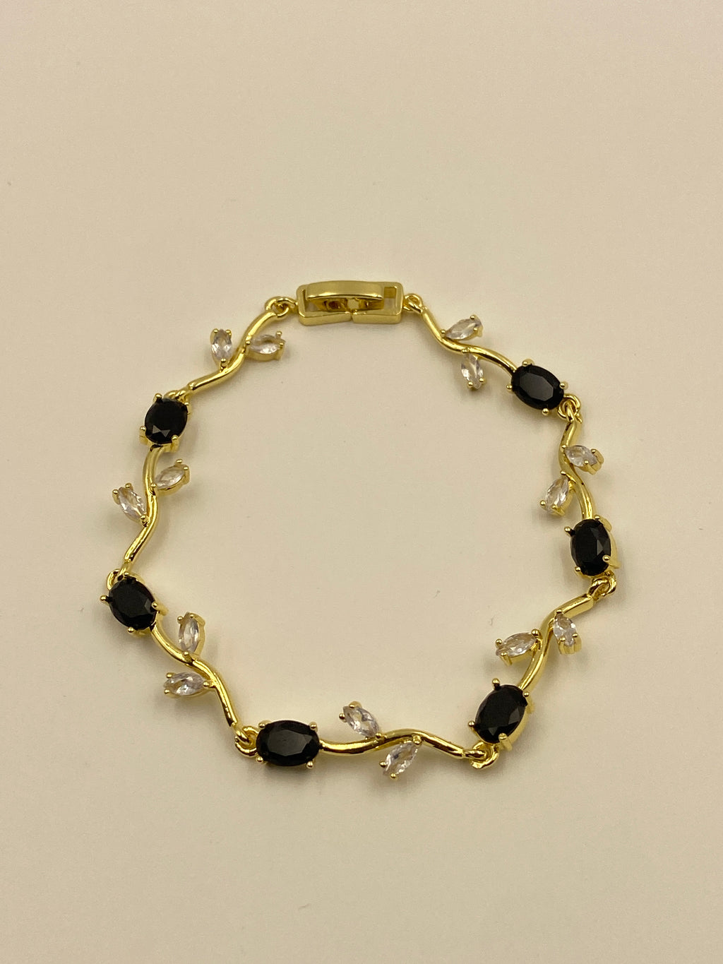 GOLD BLACK TULIP BRACELET