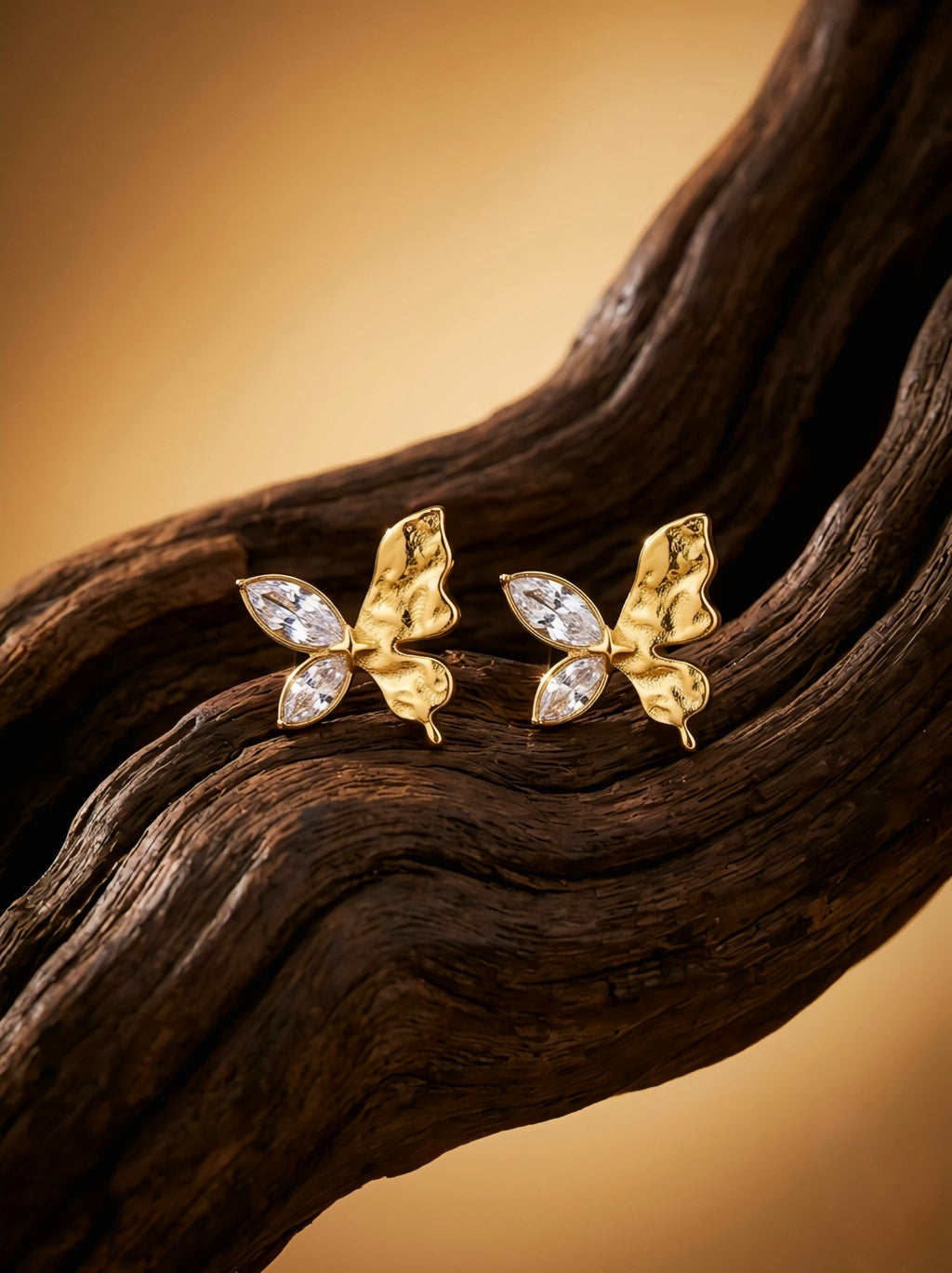 GOLD AD BUTTERFLY EARRINGS