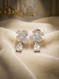SILVER FLOWER EARRINGS