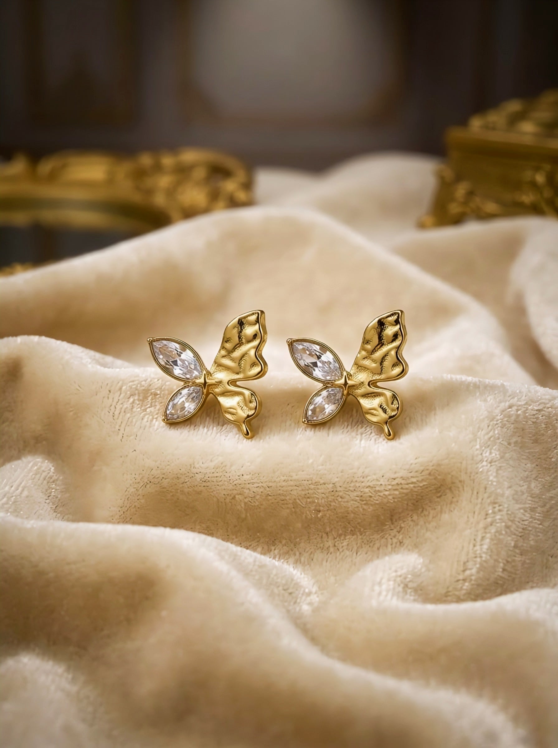 GOLD AD BUTTERFLY EARRINGS