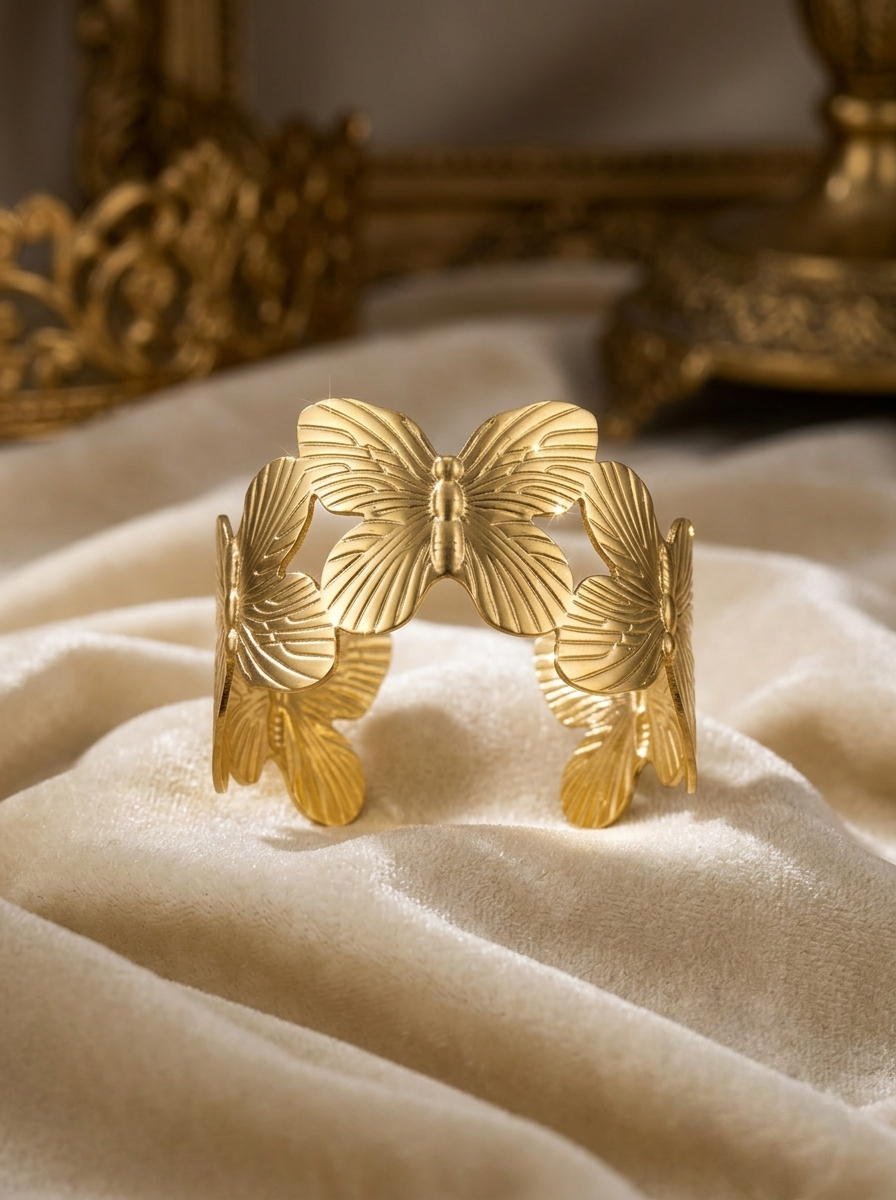 FLYNN GOLD CUFF