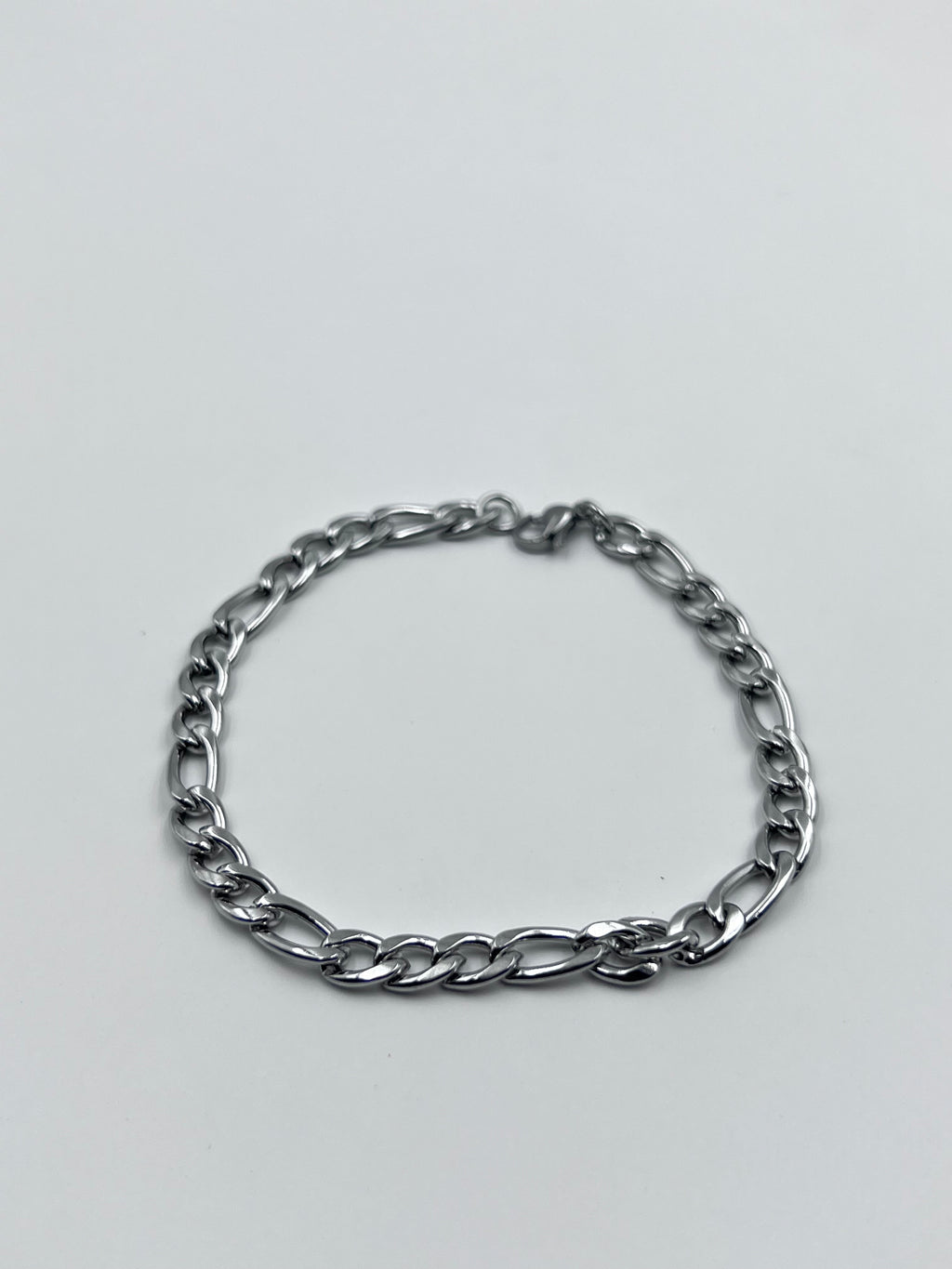 SILVER BOLD BRACELET