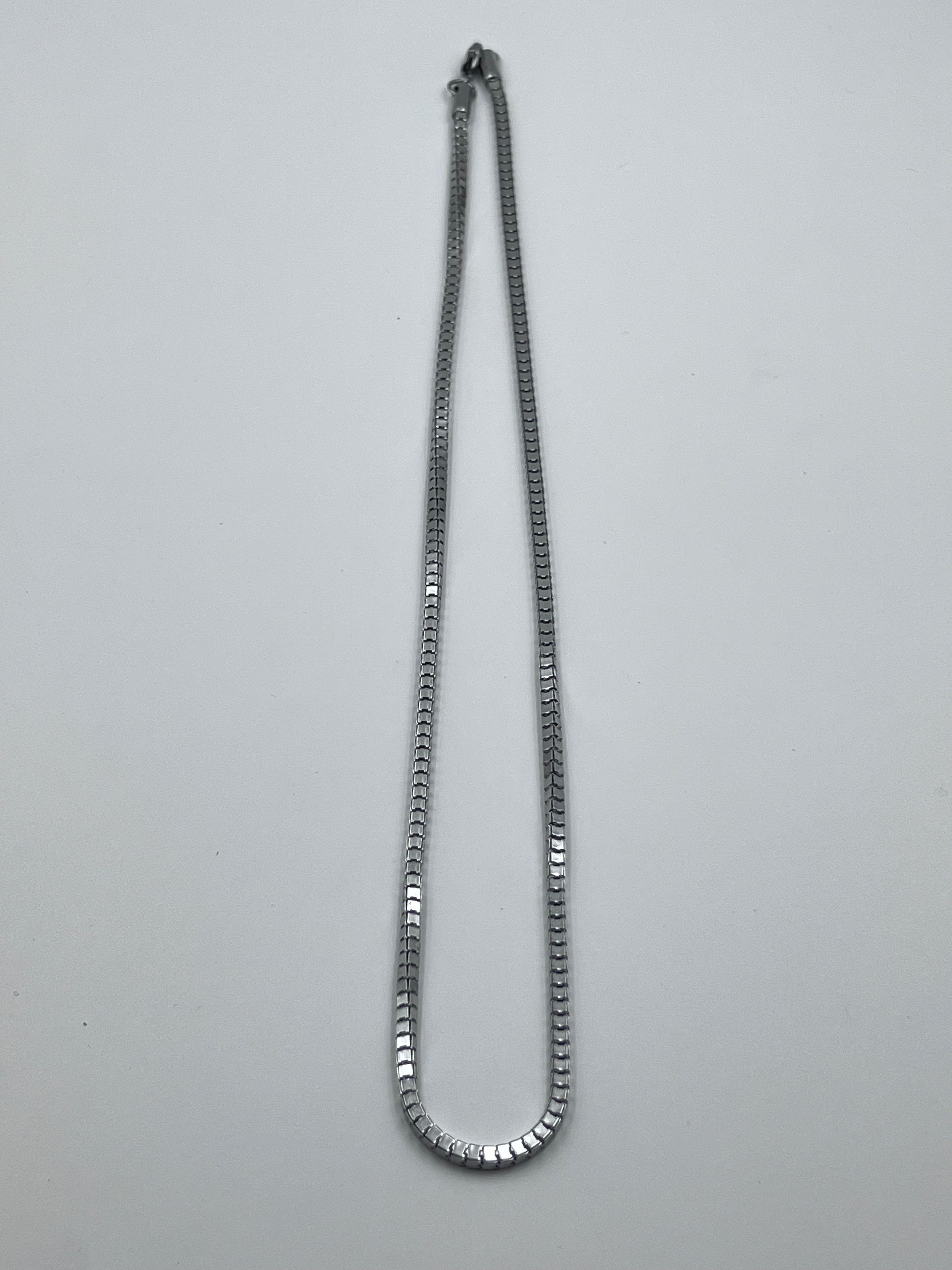 SNAKE CHAIN