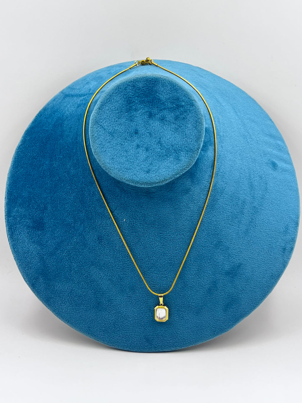 DIAMOND PENDANT