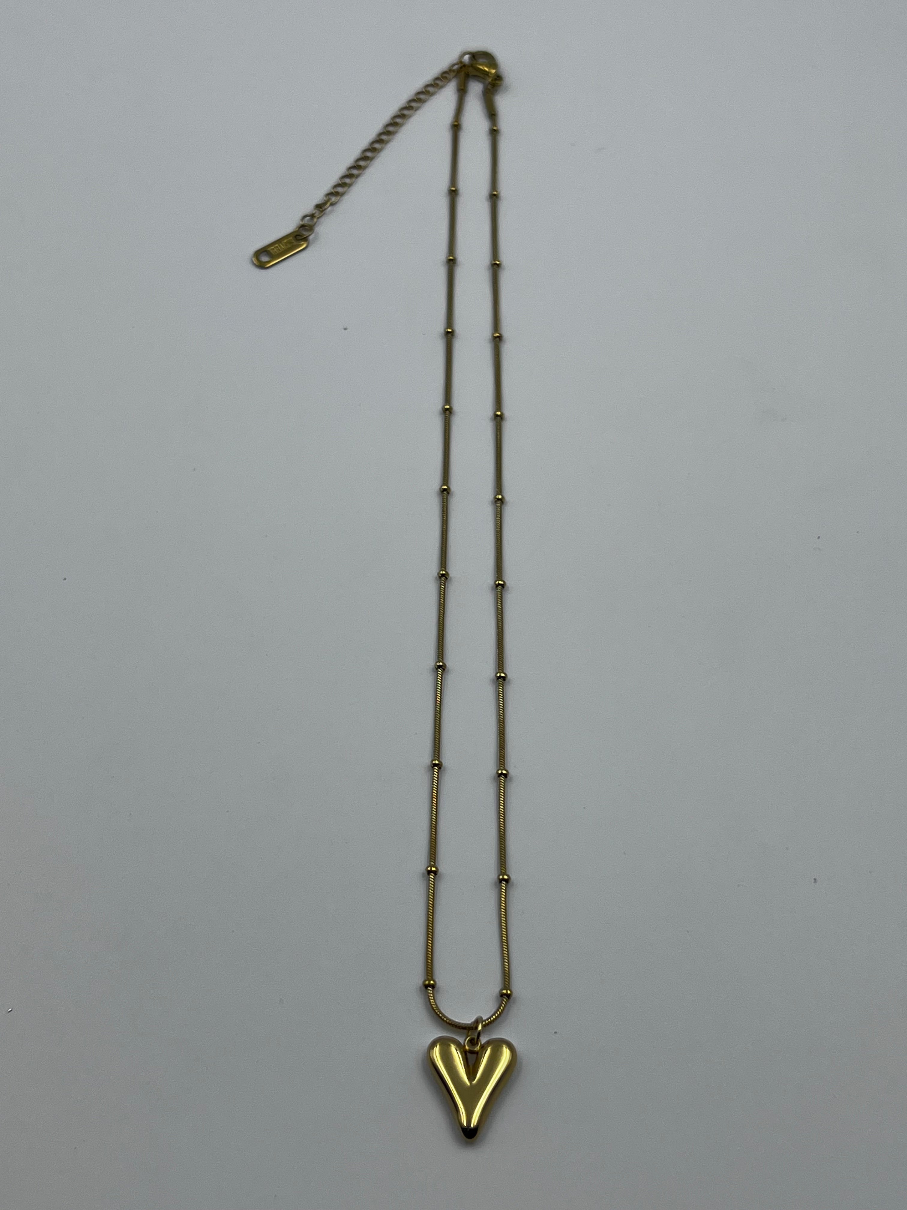 AURA HEART PENDANT