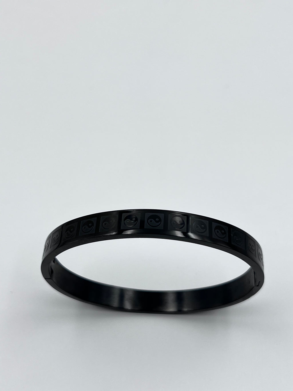 ITALIAN BLACK KADA