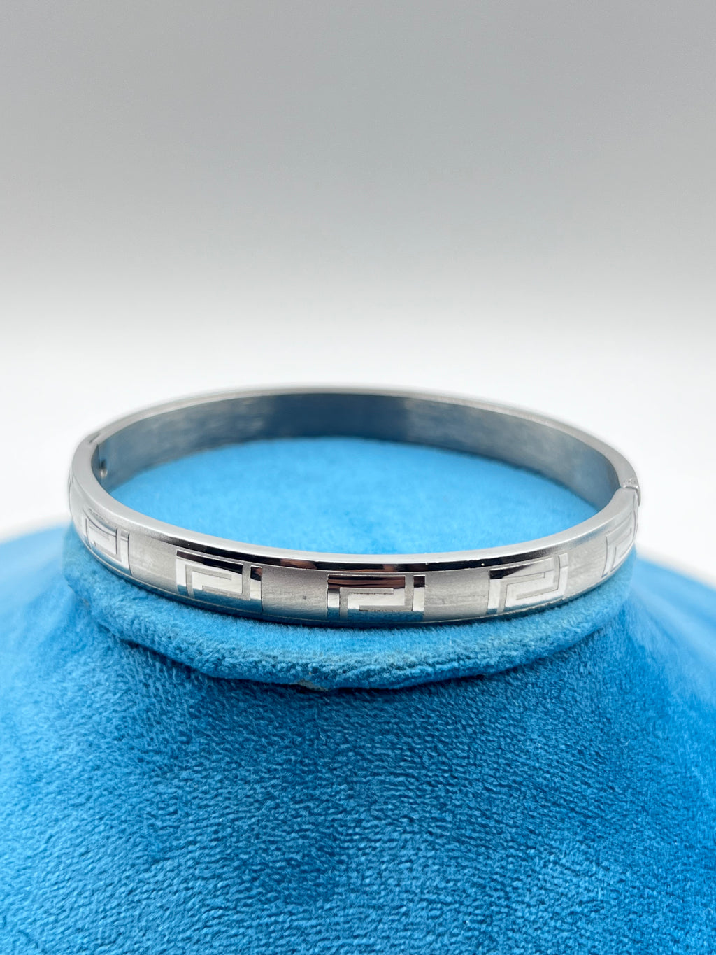 KEY PATTERN SILVER KADA