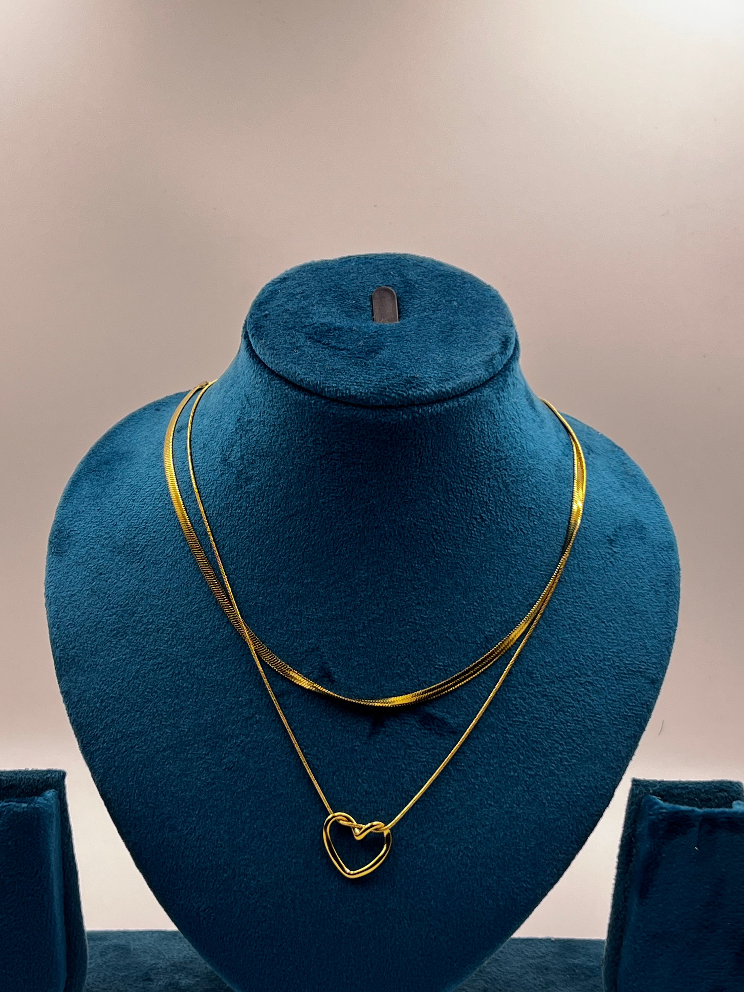 DOUBLECHAIN HOLLOW HEART PENDANT