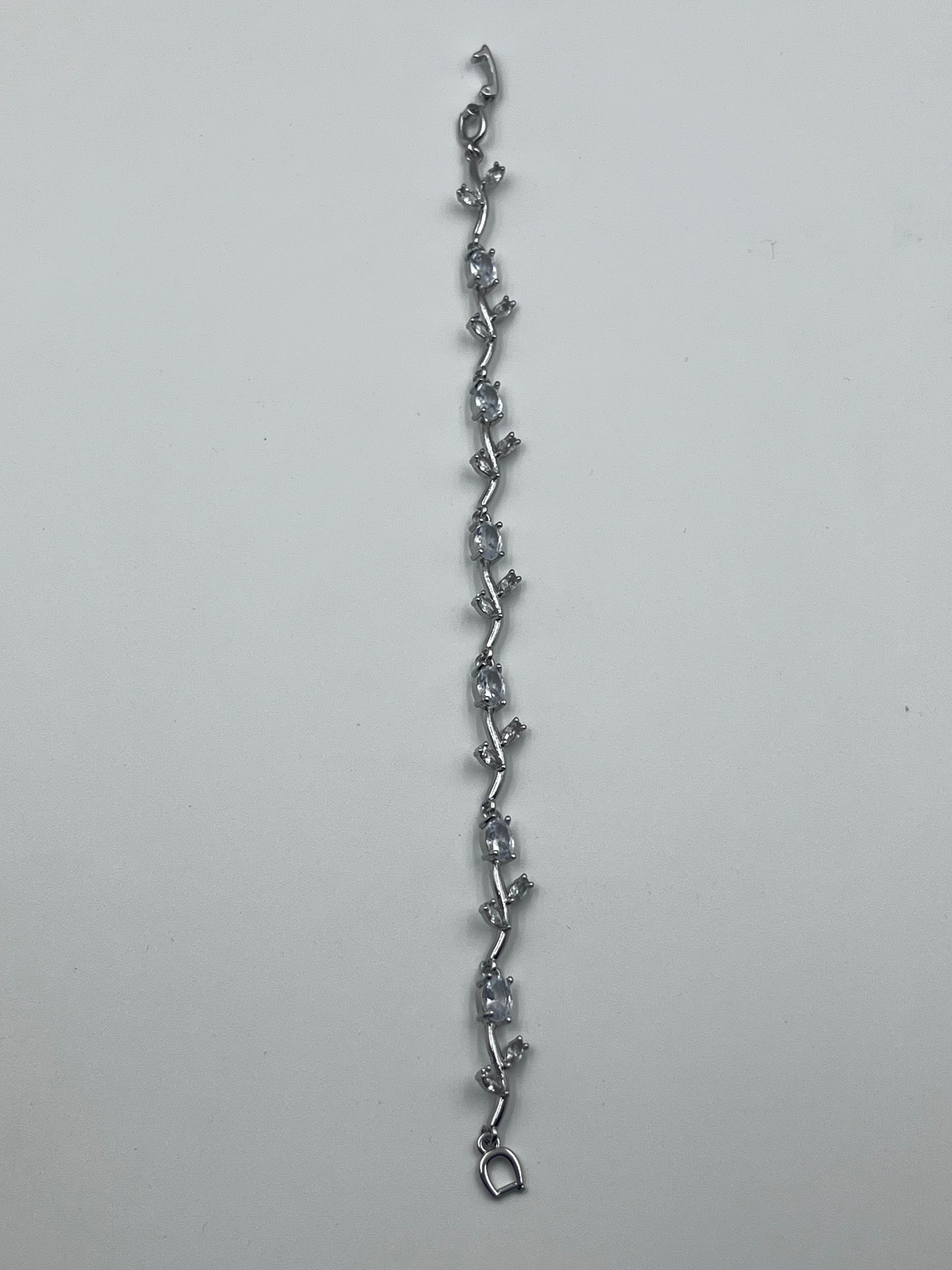 SILVER FLOWER TULIP BRACELET