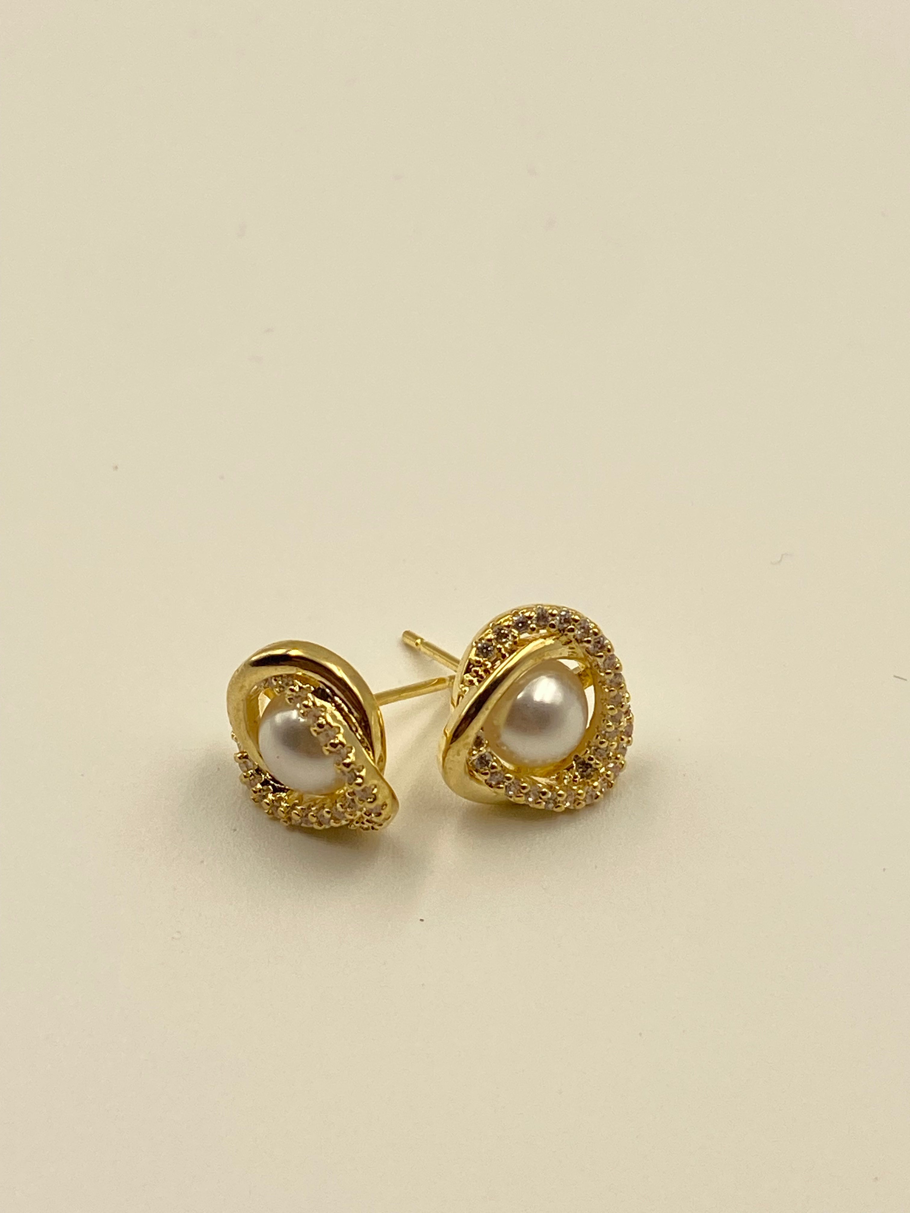 GOLD FLICKER EARRINGS