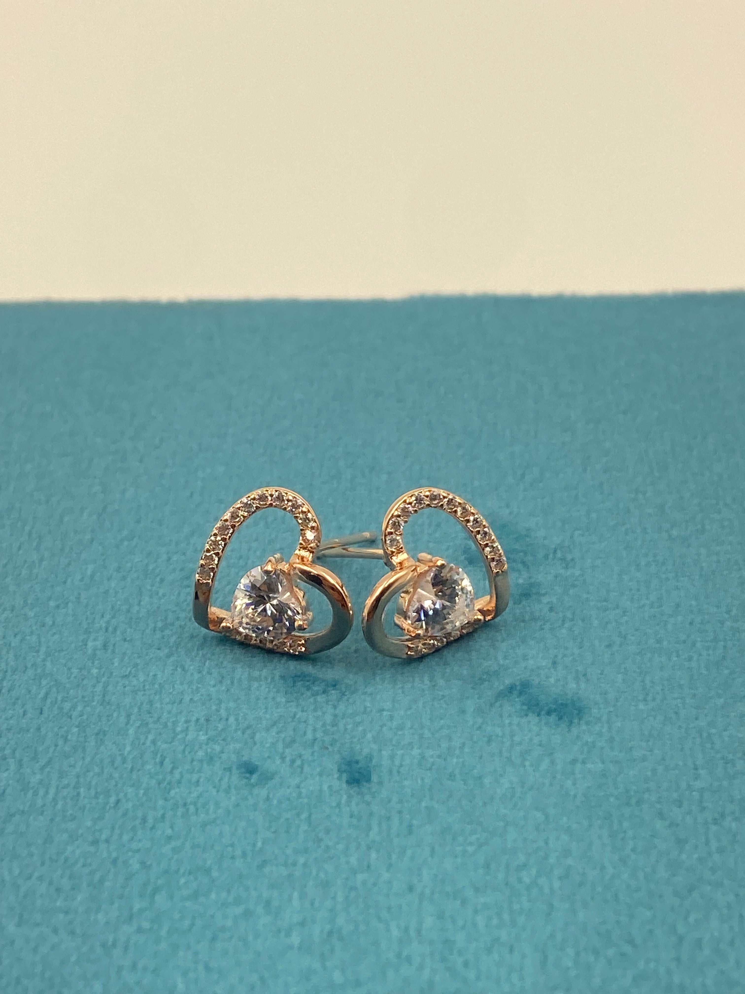 ROSE GOLD HEART EARRINGS