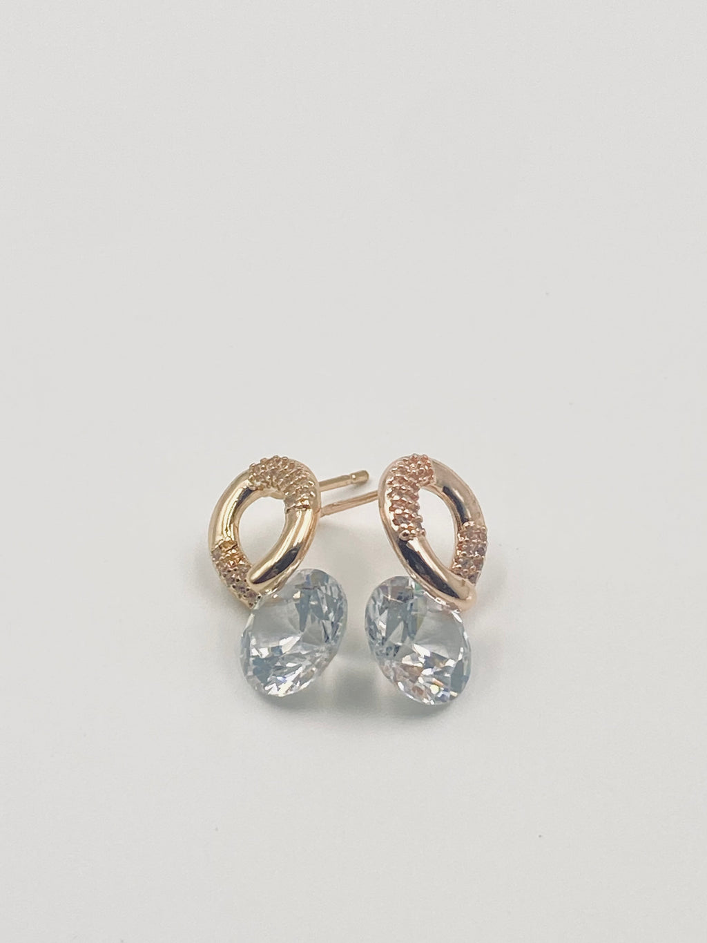 ROSE GOLD DIAMOND EARRINGS