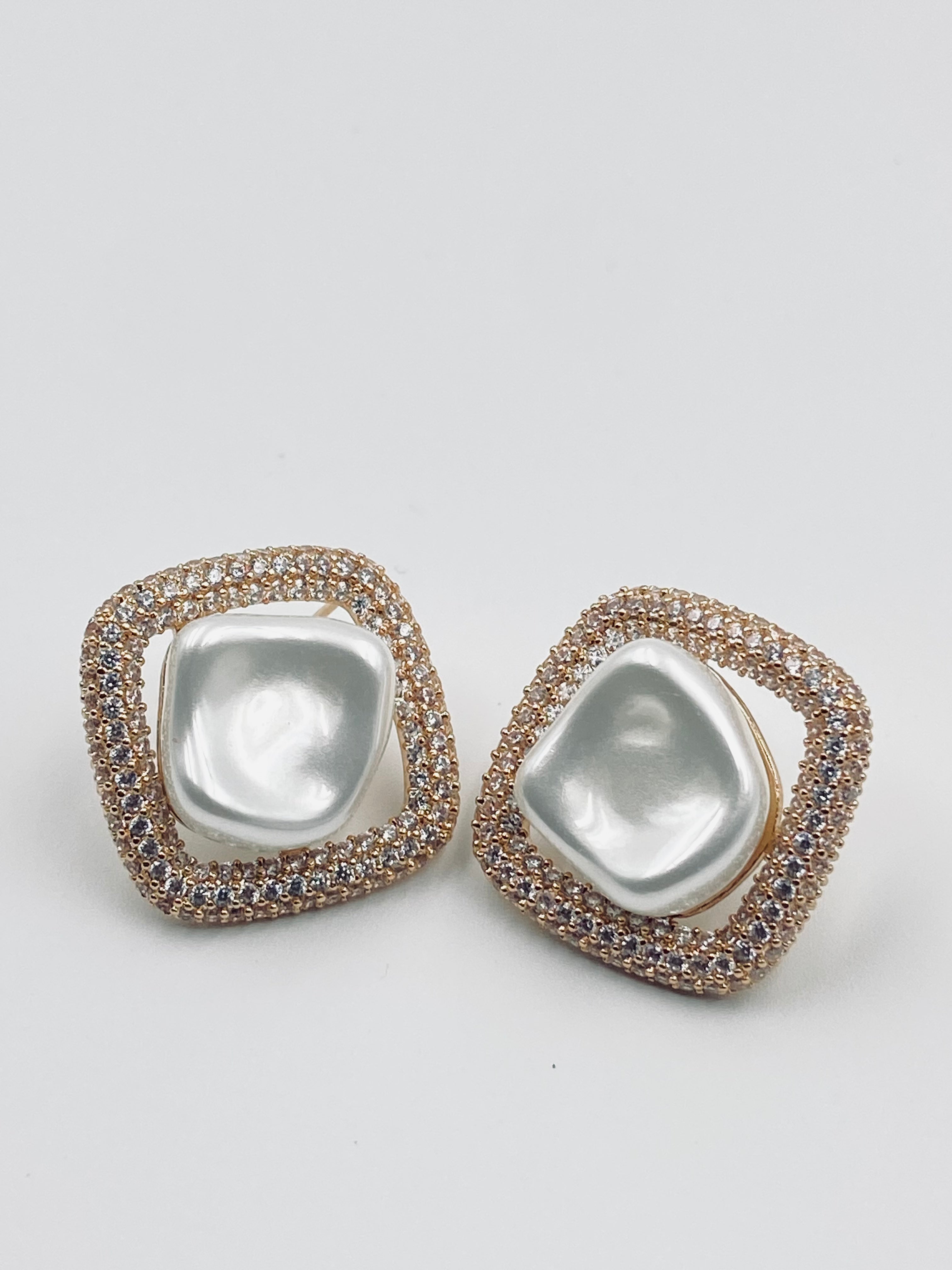 ROSE GOLD STONE EARRINGS