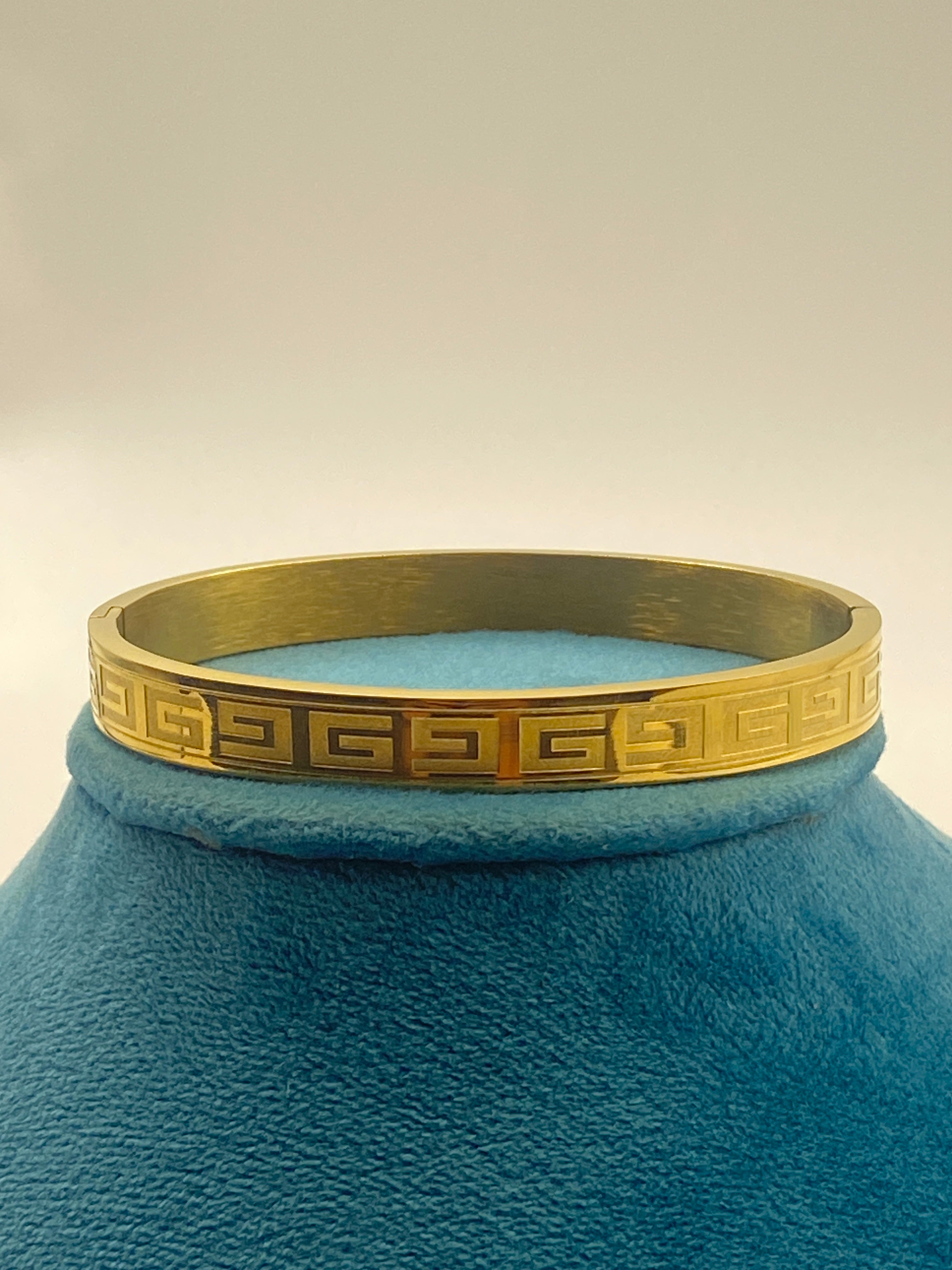 G DESIGN GOLD KADA