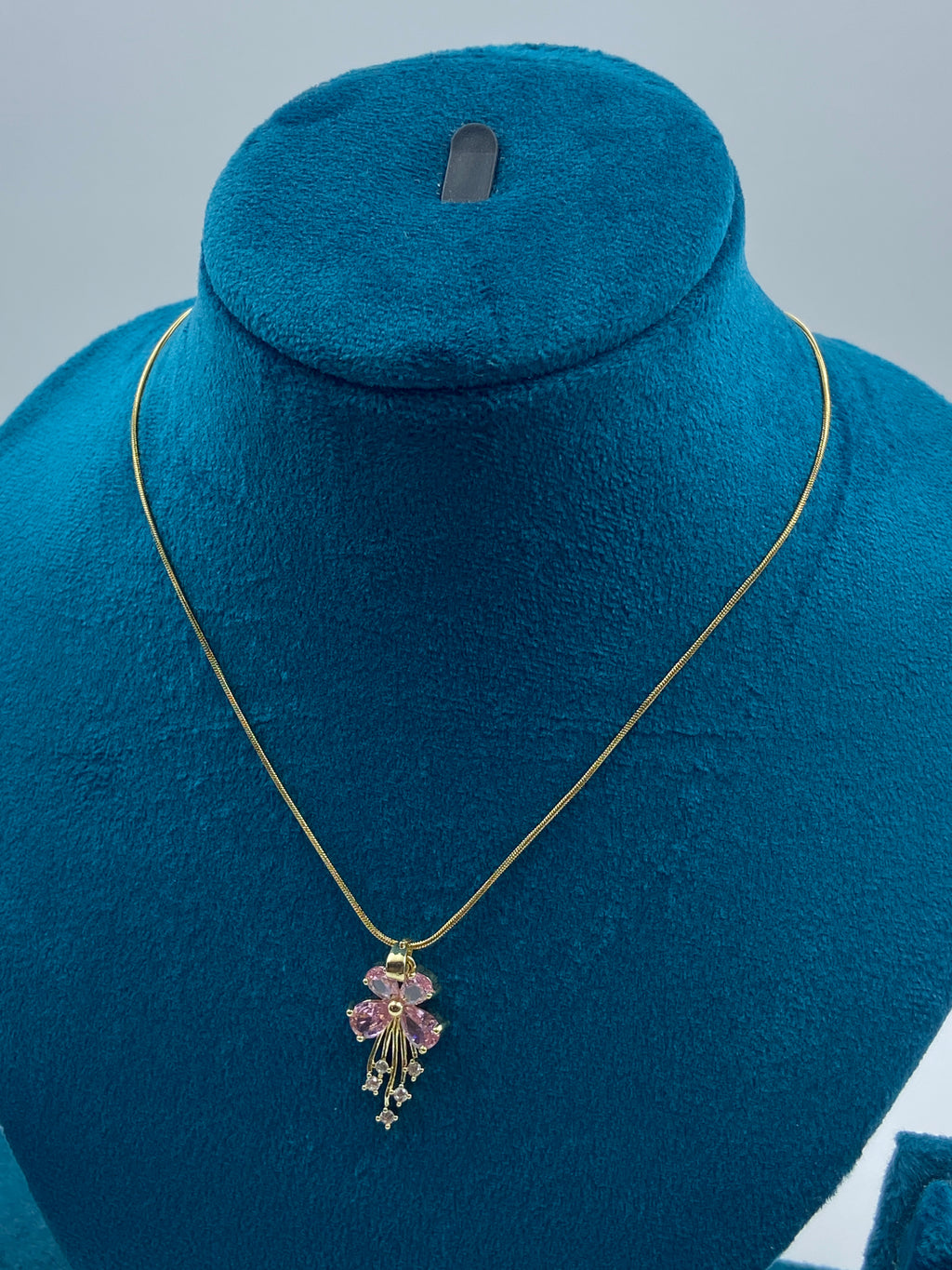 GILDED JASMINE PENDANT