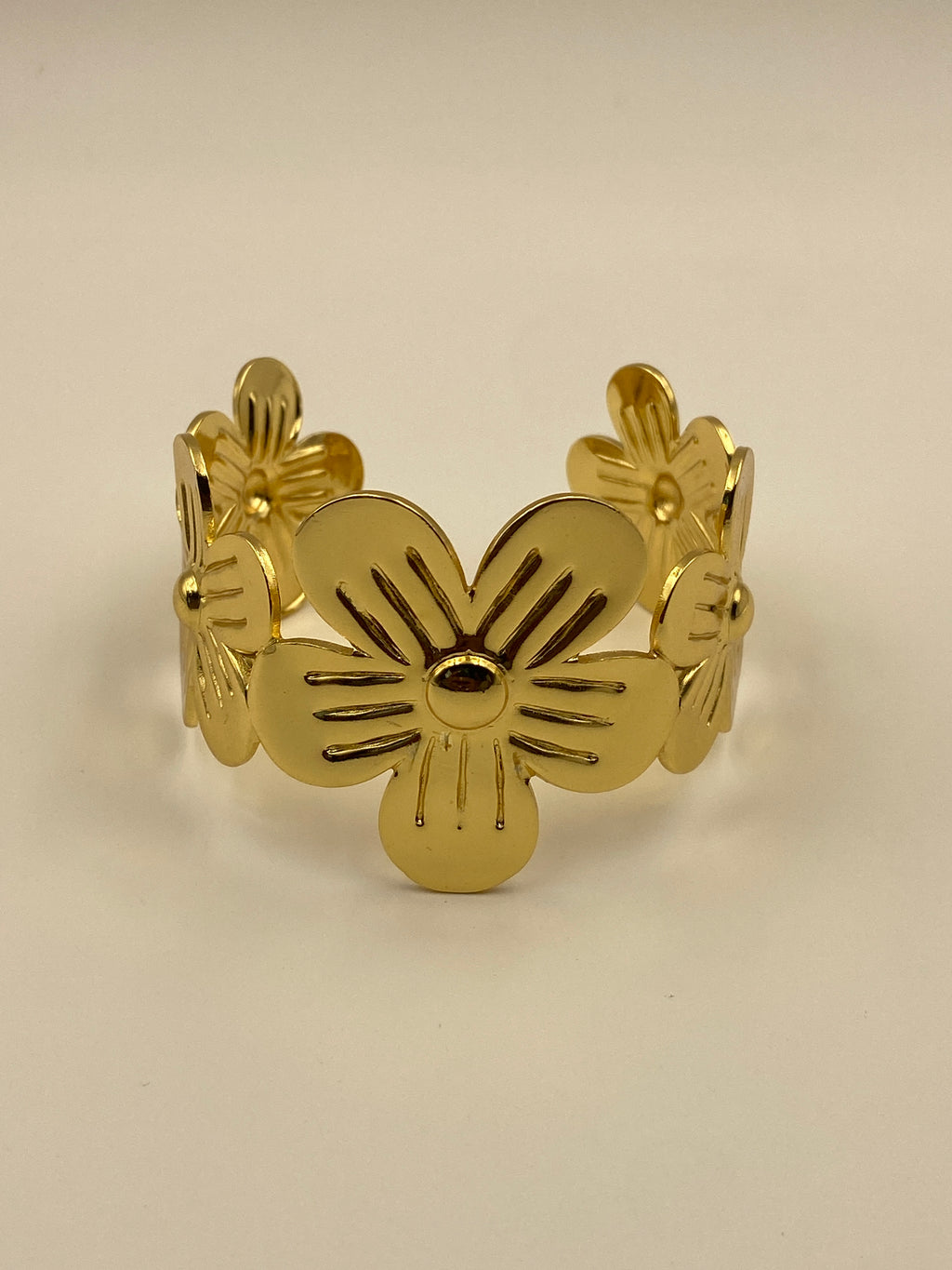 BLOOM CUFF