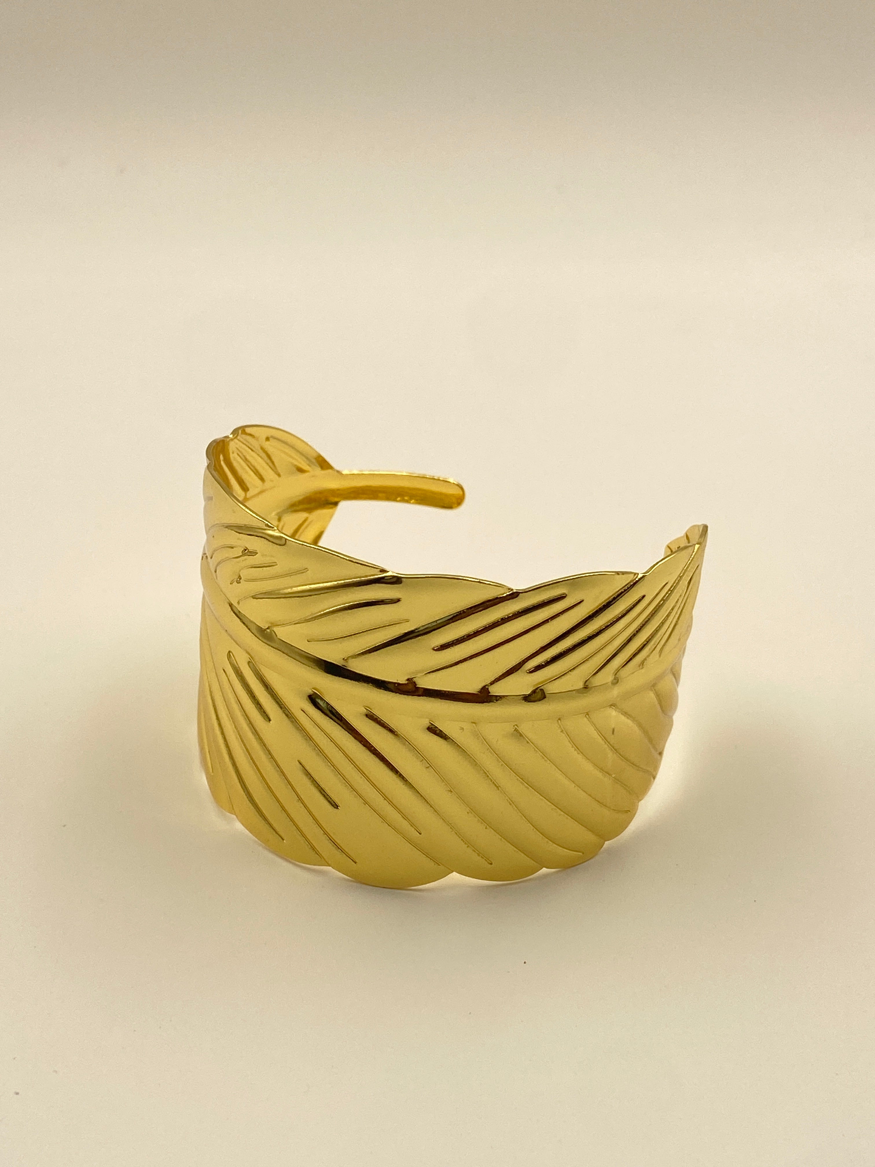 LEAF CUFF