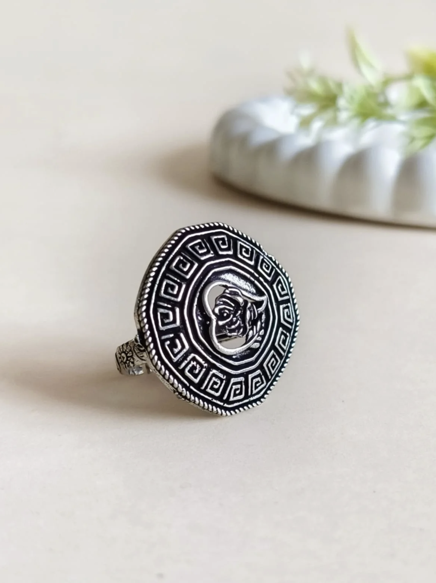 Big Circle Pattern Statement Ring – Intricate Silver-Tone Geometric Design