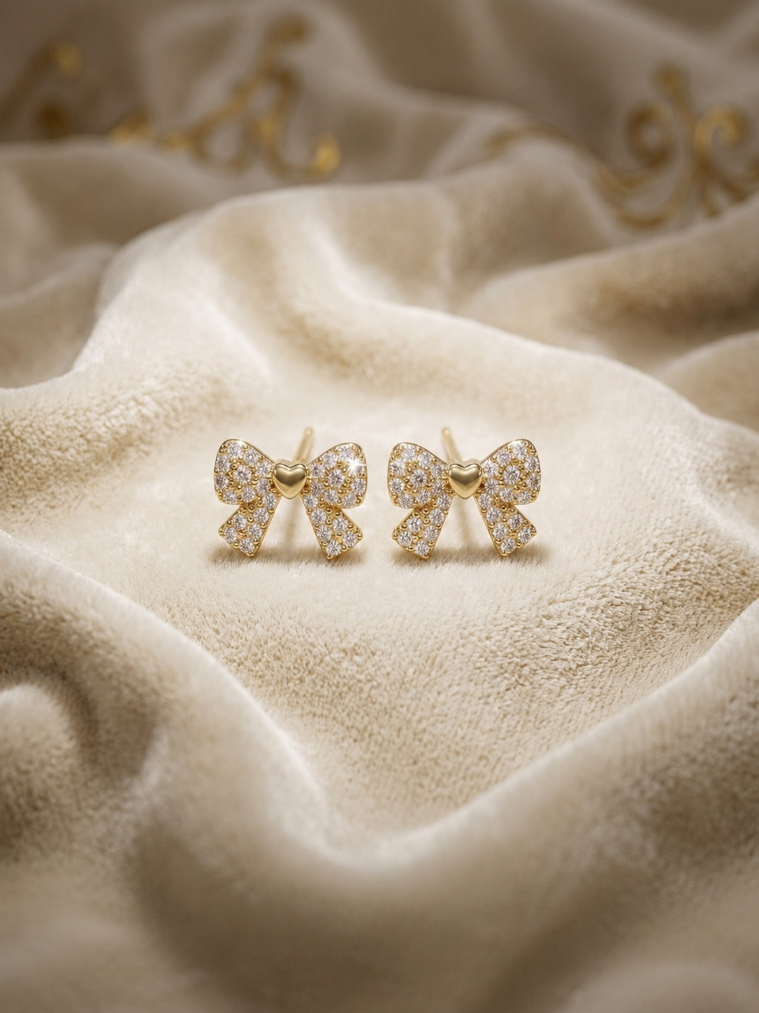 GOLD RIBBON EARRINGS